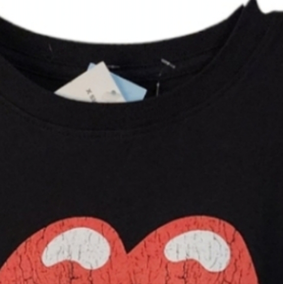 NWT The Rolling Stones Fang Graphic Tee Shirt Size XS - Picture 8 of 8